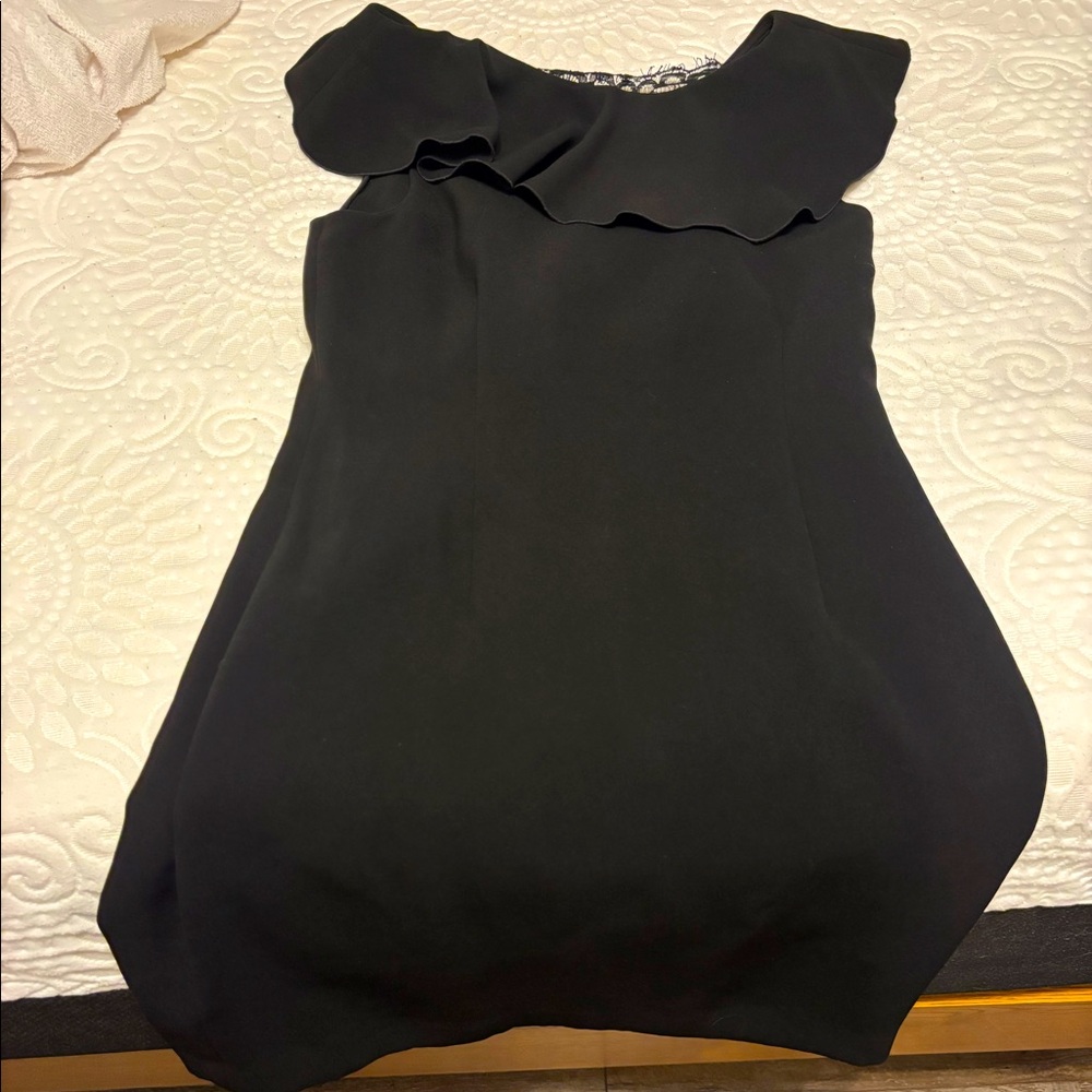 Black elegant dress
